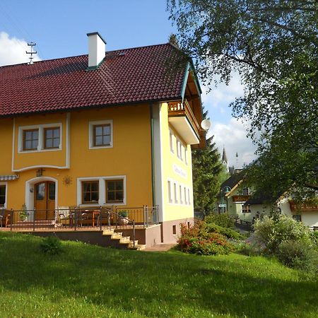 Gästehaus Macheiner Lessach Oberdorf Exterior foto