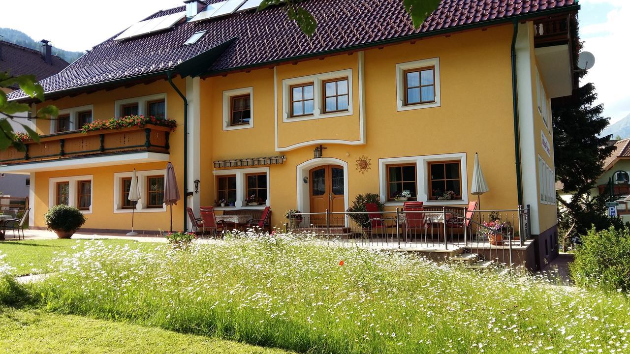 Gästehaus Macheiner Lessach Oberdorf Exterior foto